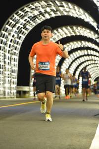 BIB: 031, 42505
                            <button type="button" onclick="openModal(20076579)" class="btn btn-primary btn-sm float-right btn-popup" data-toggle="modal" data-target=".modal-high-quality">
                        <i class="fas fa-shopping-cart"></i> Add to Cart
                    </button>
                                            <button type="button" onclick="isThisMe(20076579, true)" class="btn btn-success btn-sm float-right btn-popup btn-isme hidden" data-toggle="tooltip" data-placement="bottom" title="นี่คือรูปของคุณใช่ไหม คลิกที่นี่เพื่อเอาเข้าอัลบั้ม">
                        <i class="fas fa-plus"></i> Add to album
                    </button>
                    <button type="button" onclick="isThisMe(20076579, false)" class="btn btn-warning btn-sm float-right btn-popup btn-isnotme hidden">
                        <i class="fas fa-ban"></i> Remove from album
                    </button>